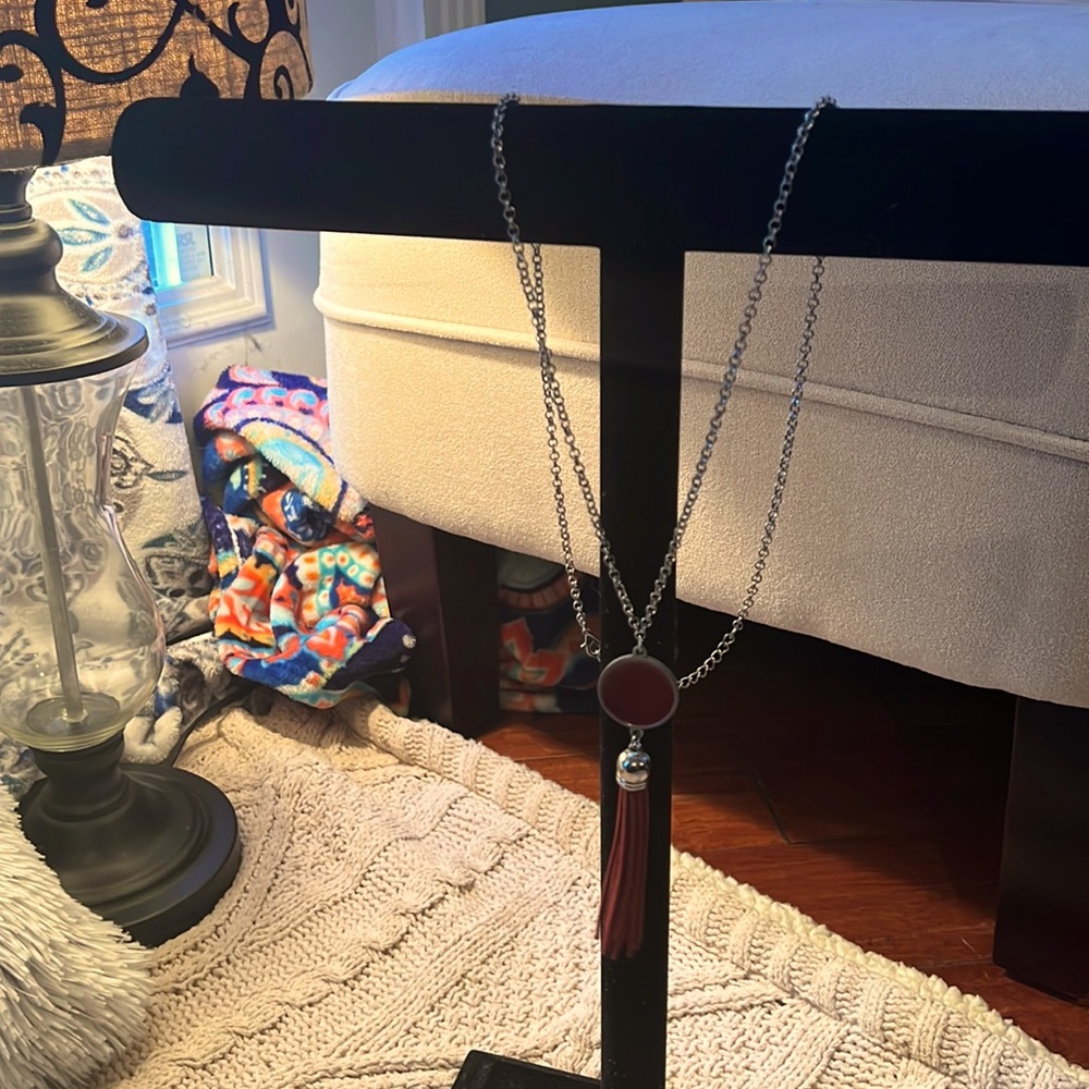 Burgundy tassel necklace